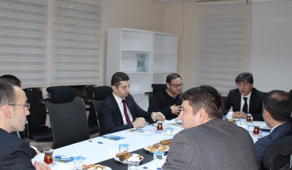 Kalkınma Bakanlığı Bölgesel Gelişme ve Yapısal Uyum Genel Müdürü Nahit Bingöl beraberinde Yerel ve Kırsal Kalkınma Daire Başkanı İbrahim Kuzu ile birlikte Trabzon Yatırım Destek Ofisini ziyaret etti.