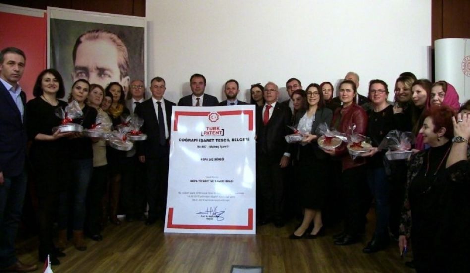 Laz Böreği Tescillendi