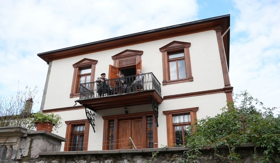 ALTIN ORANLI ZEYTİNLİK EVLERİ DOKA İLE YENİDEN HAYAT BULDU