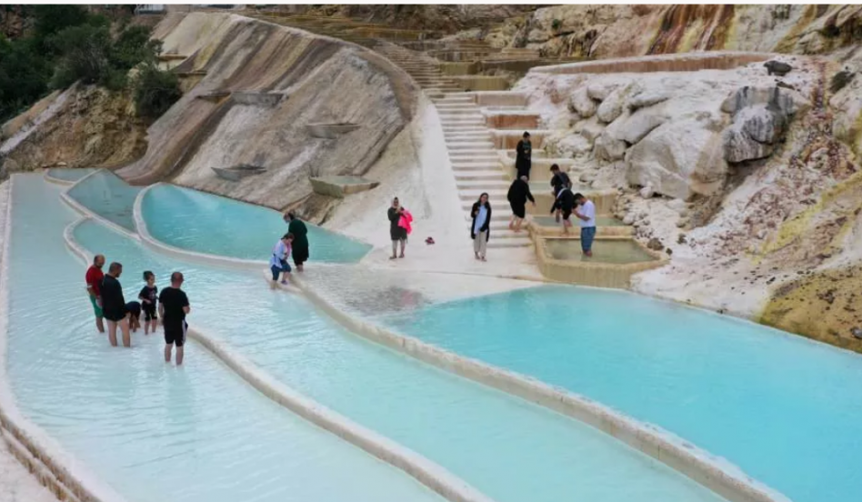 Giresun’un Göksu Travertenleri Doğaseverlerin İlgisini Çekiyor